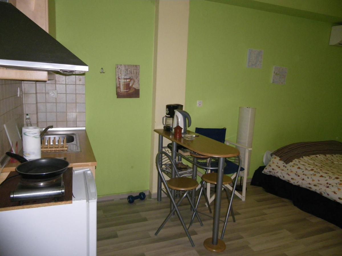 Homy Cozy Studio Towards The Centre Thessaloniki Buitenkant foto