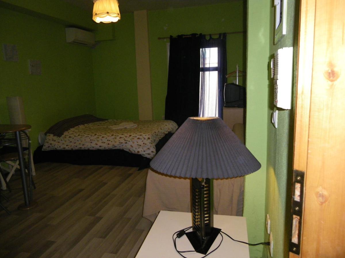 Homy Cozy Studio Towards The Centre Thessaloniki Buitenkant foto